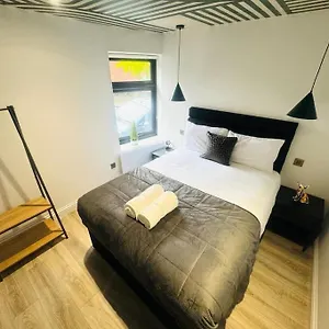 99 Apartment, Trendy Location D Apartment