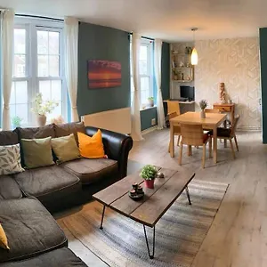 Creekside Apartment